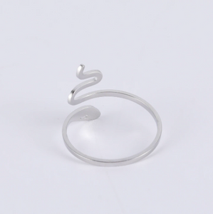 Lovely Snake Ring