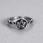 Load image into Gallery viewer, Vintage Pentagram Ring
