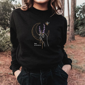 Vintage Boho Bee Grateful Pullover