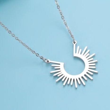 Radiant Rays Necklace